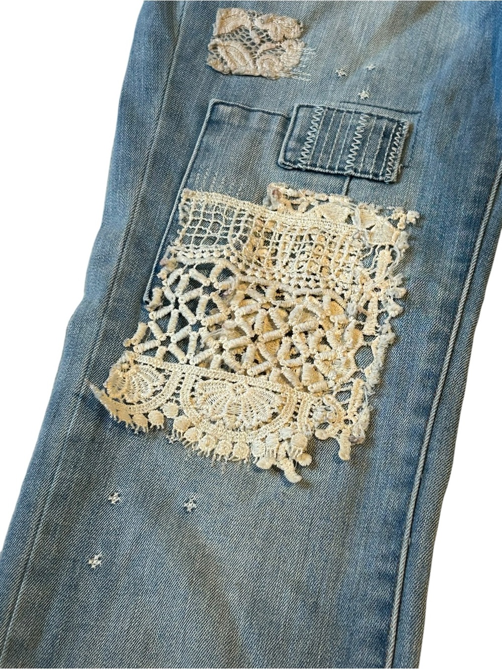 Sundance Magnolia Lace Embellished Jeans Size 28 - Picture 11 of 15